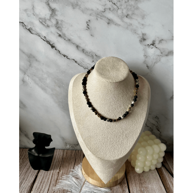 Vėrinys "Hematito naktis"