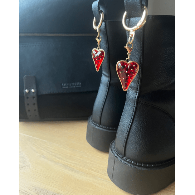 Pakabukas "Raudona širdis" 2