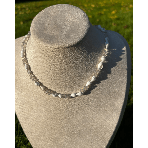 Vėrinys "Kriauklės ir kristalai"