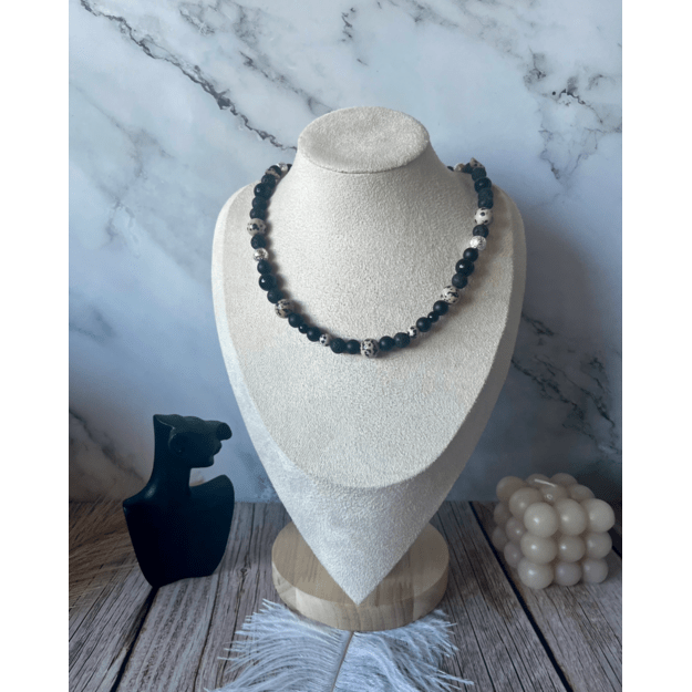 Vėrinys "Nakties kontrastai"